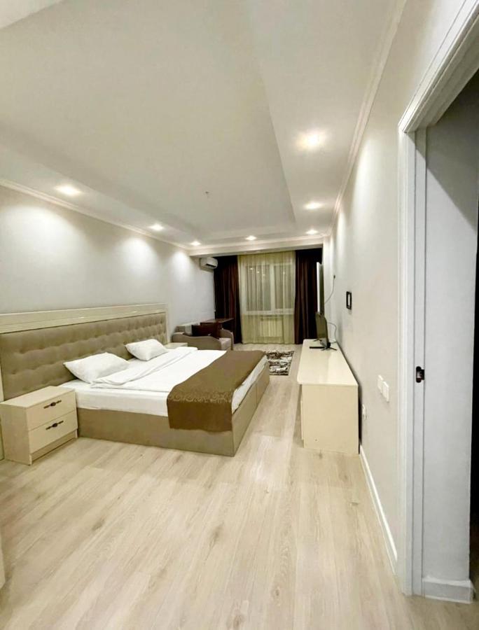 Gold Boutique Hotel Almaty Ngoại thất bức ảnh
