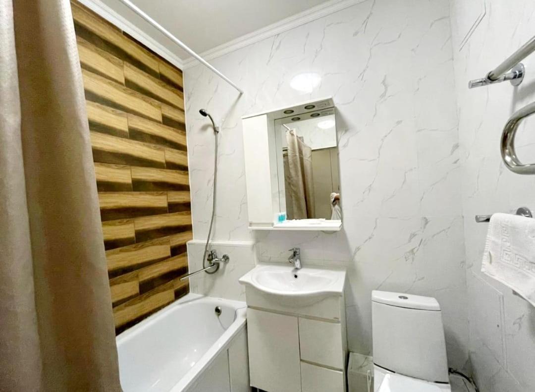 Gold Boutique Hotel Almaty Ngoại thất bức ảnh