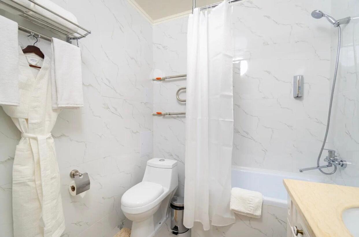 Gold Boutique Hotel Almaty Ngoại thất bức ảnh